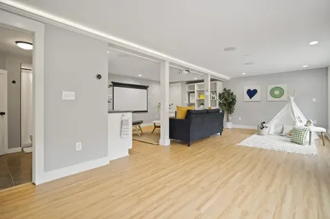 23 Brookside Road Portland ME 04103