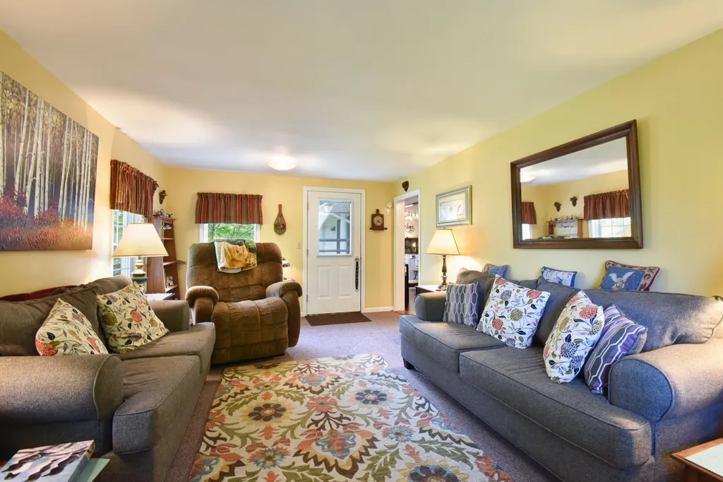 538 Old Portland Road Brunswick ME 04011