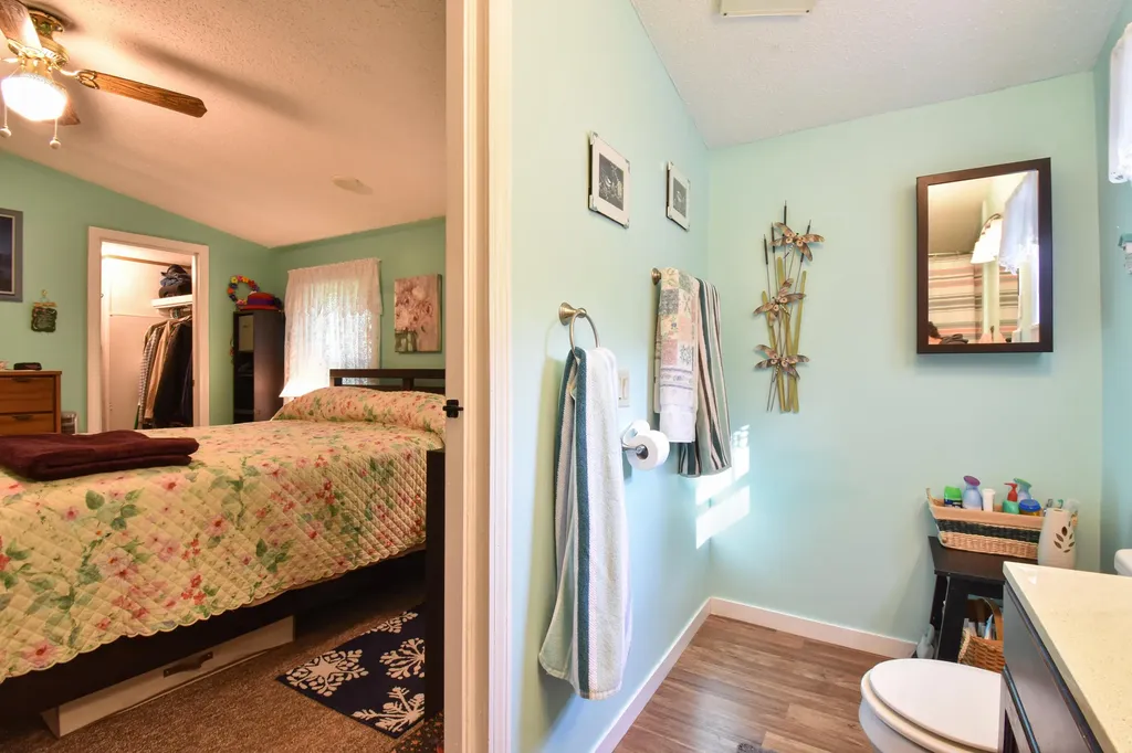 538 Old Portland Road Brunswick ME 04011