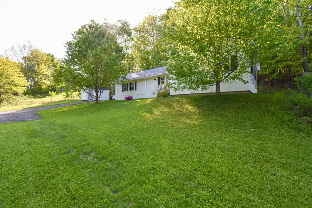 538 Old Portland Road Brunswick ME 04011