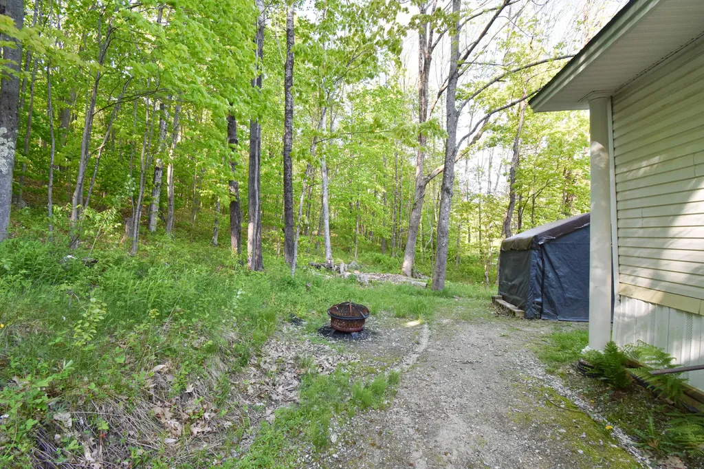 538 Old Portland Road Brunswick ME 04011