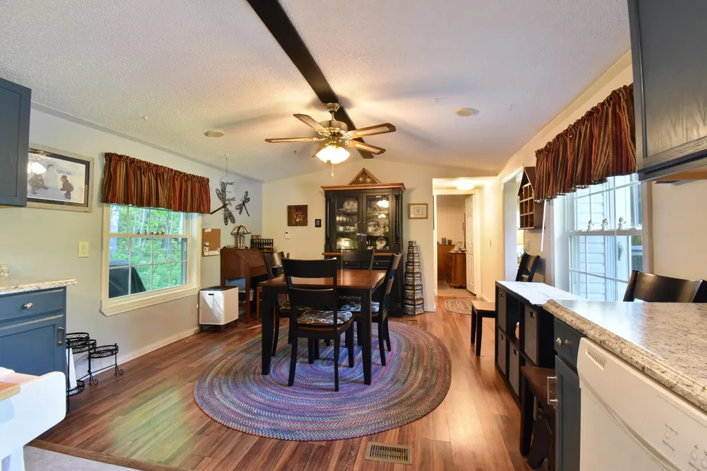 538 Old Portland Road Brunswick ME 04011