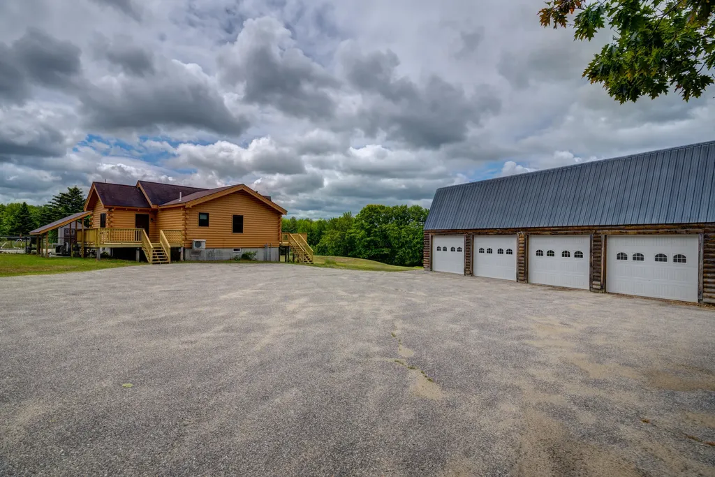 1277 Naples Road Harrison ME 04040