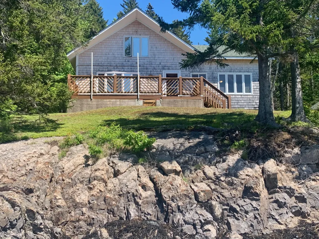 34 Deep Cove Road Eastport ME 04631
