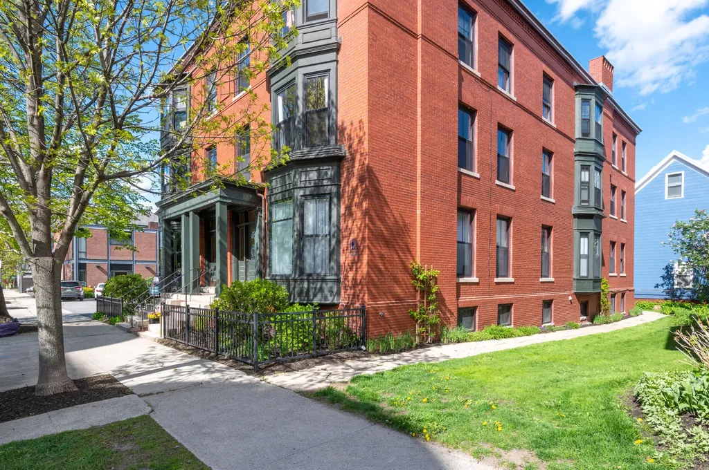 217 Vaughan Street Portland ME 04102