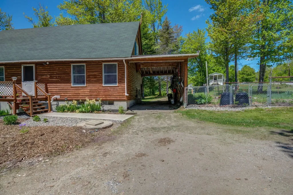 62 Deer Hill Road Harrison ME 04040