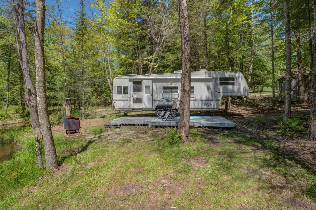 62 Deer Hill Road Harrison ME 04040