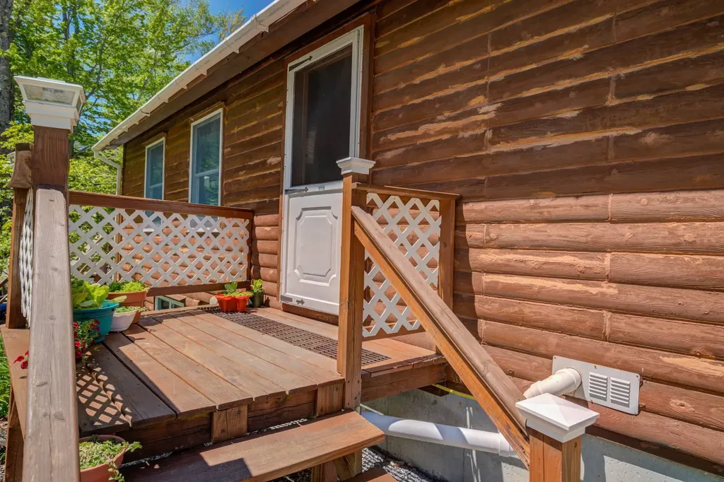 62 Deer Hill Road Harrison ME 04040