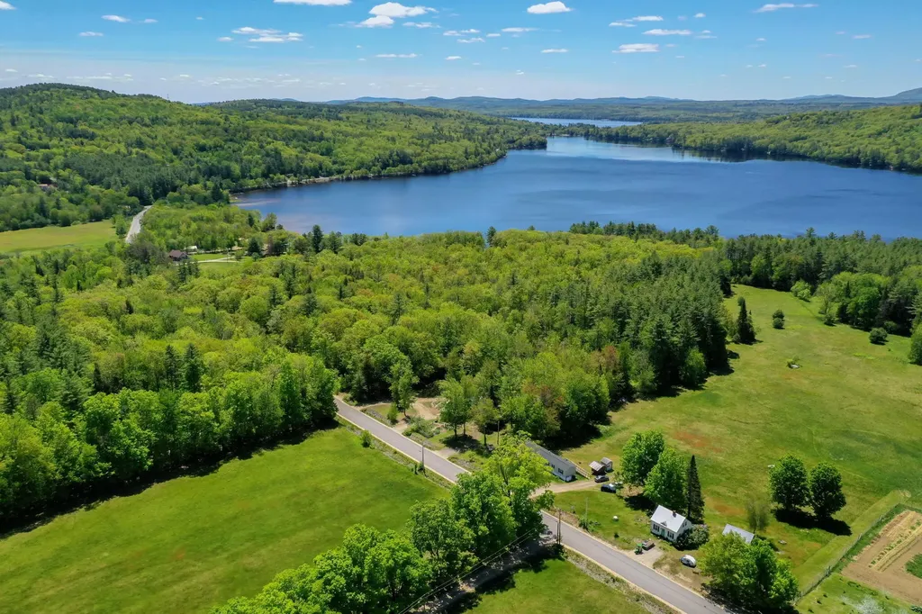 62 Deer Hill Road Harrison ME 04040