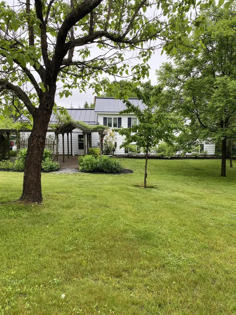 14 Axtell Drive Oakland ME 04963