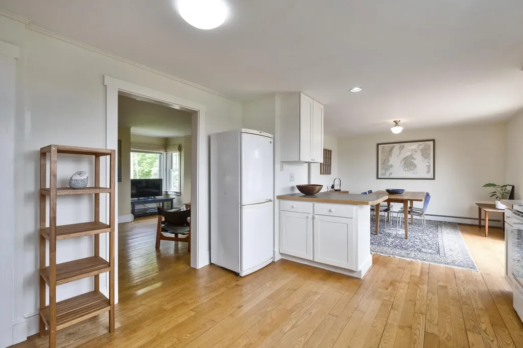8 Patten Point Road South Thomaston ME 04858