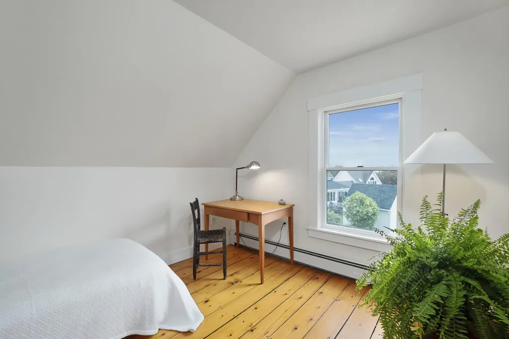 8 Patten Point Road South Thomaston ME 04858