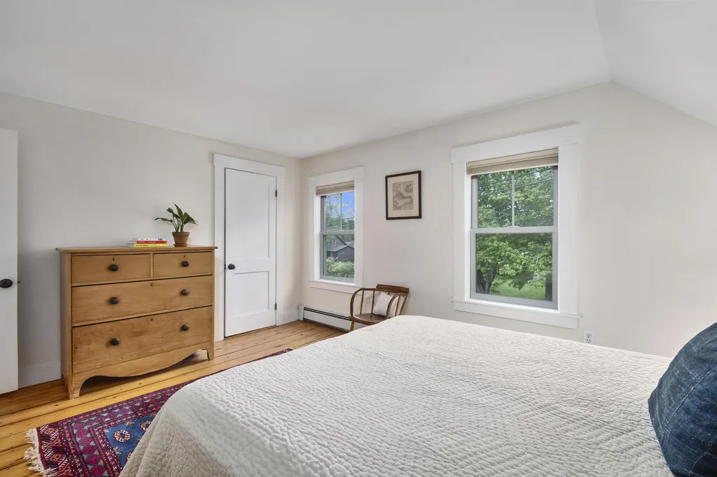 8 Patten Point Road South Thomaston ME 04858