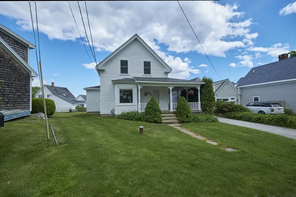 8 Patten Point Road South Thomaston ME 04858