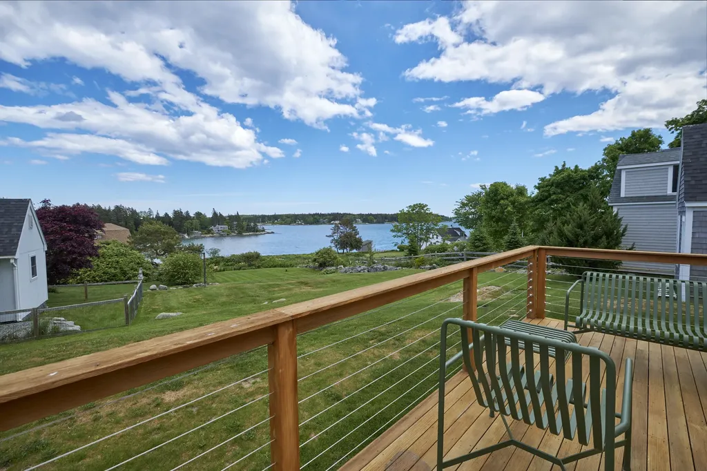 8 Patten Point Road South Thomaston ME 04858