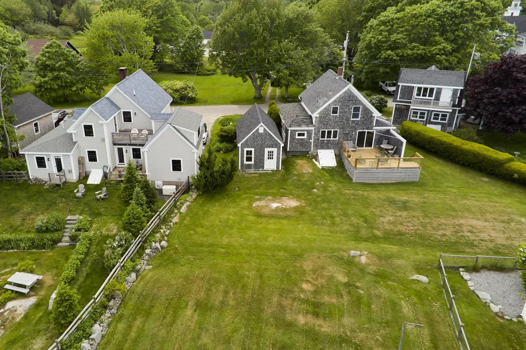8 Patten Point Road South Thomaston ME 04858