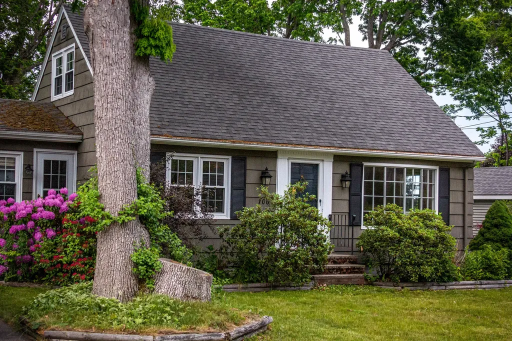 106 Abby Lane Portland ME 04103