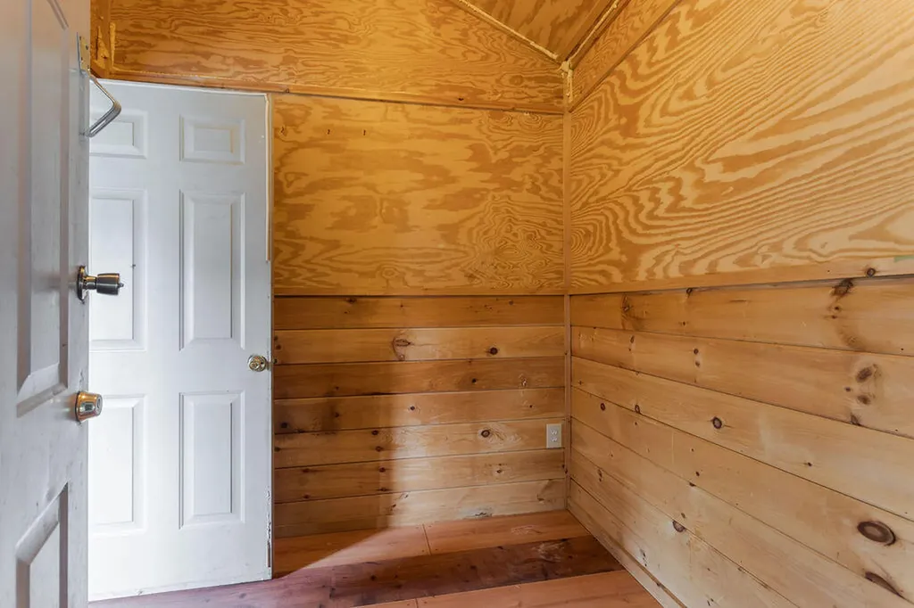 8 Woodland Avenue Saco ME 04072