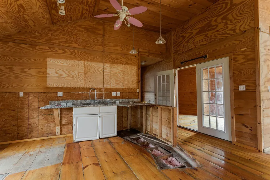 8 Woodland Avenue Saco ME 04072