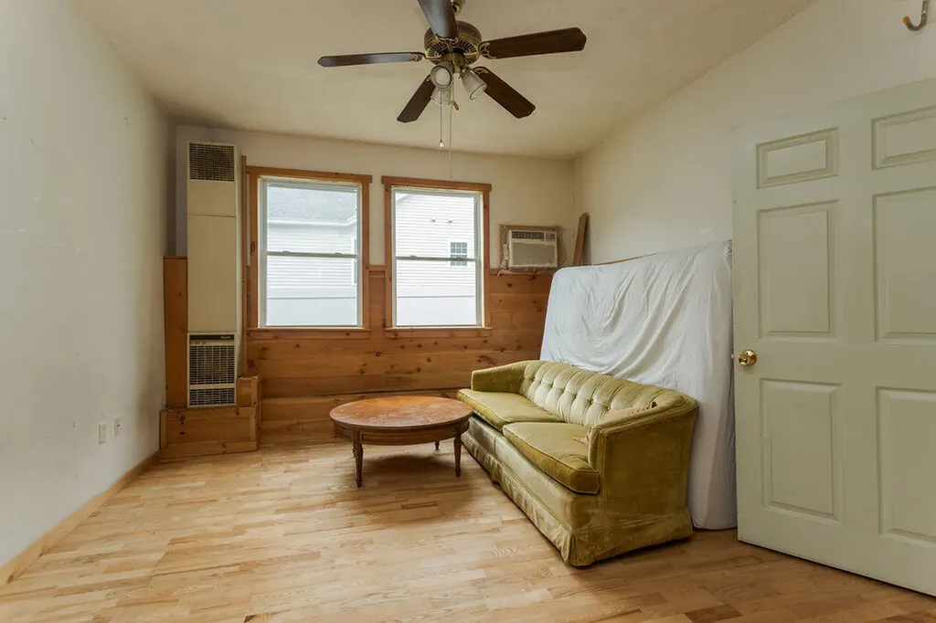 8 Woodland Avenue Saco ME 04072