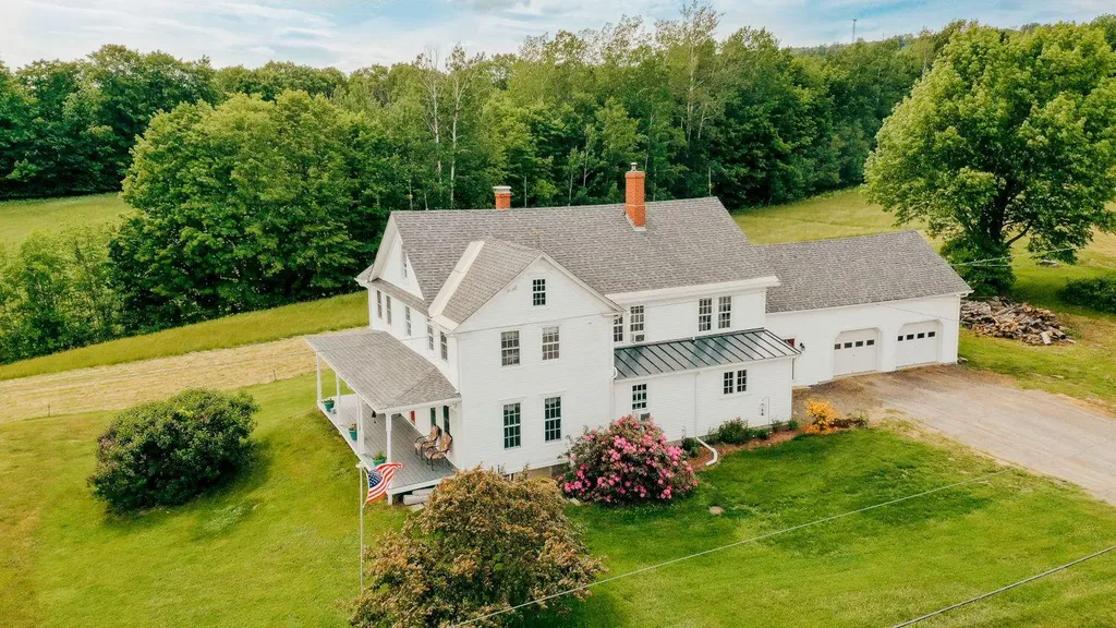 128 Pleasant Street Wilton ME 04294