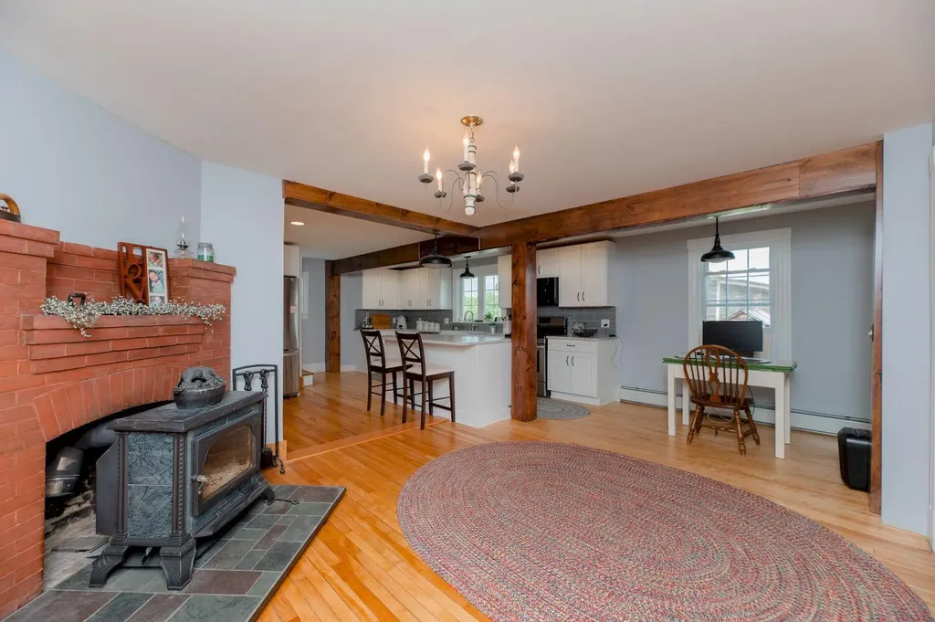 128 Pleasant Street Wilton ME 04294