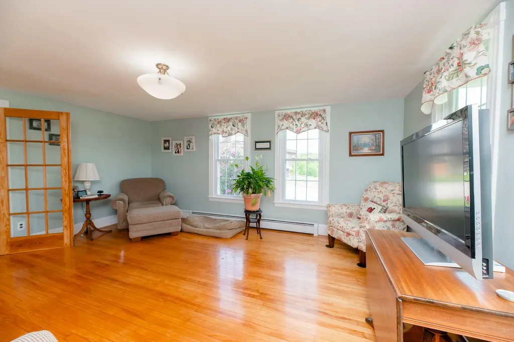 128 Pleasant Street Wilton ME 04294