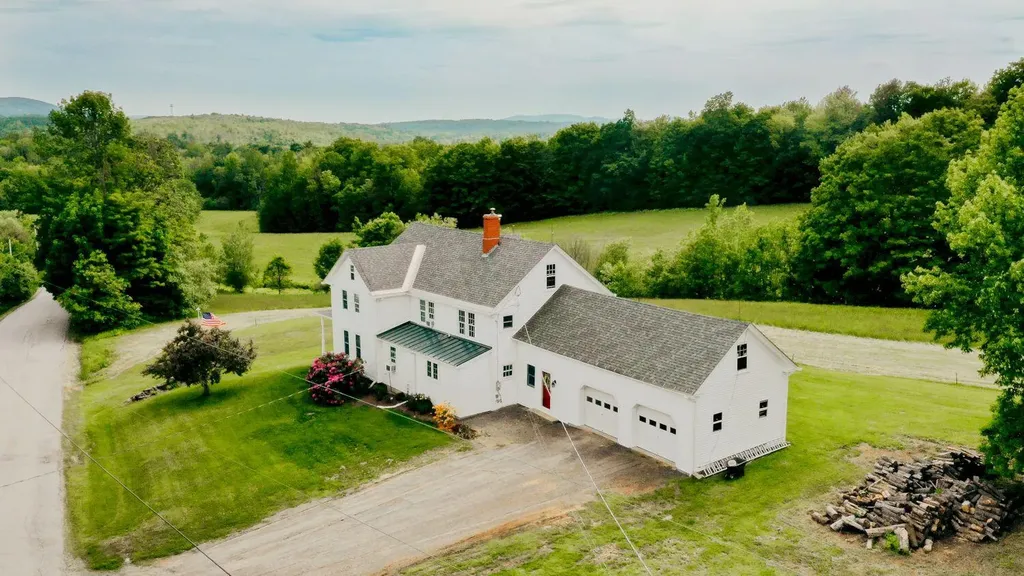 128 Pleasant Street Wilton ME 04294