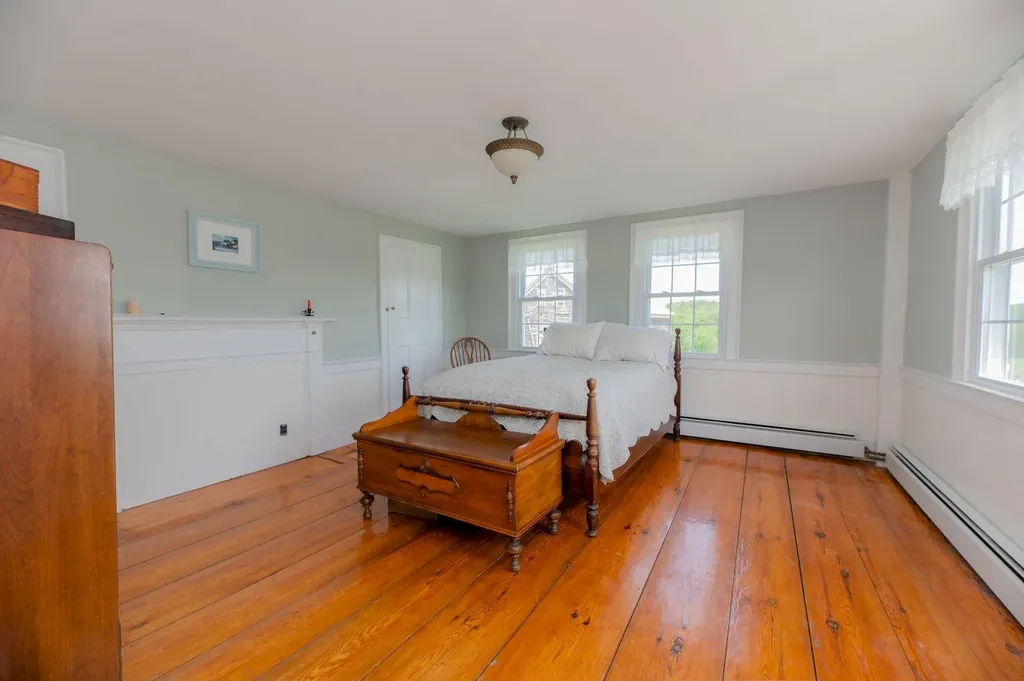 128 Pleasant Street Wilton ME 04294