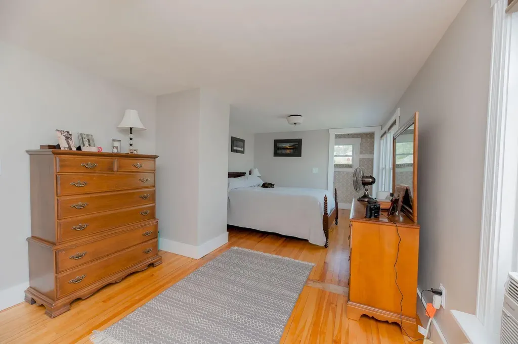 128 Pleasant Street Wilton ME 04294