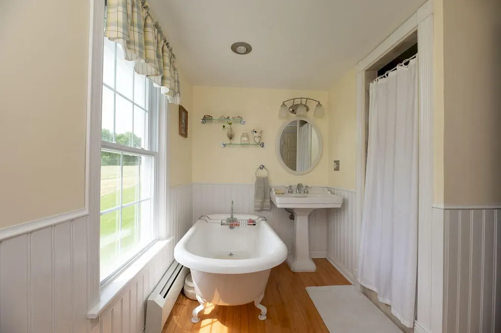 128 Pleasant Street Wilton ME 04294