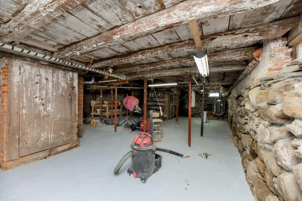 128 Pleasant Street Wilton ME 04294