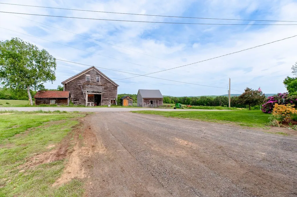 128 Pleasant Street Wilton ME 04294