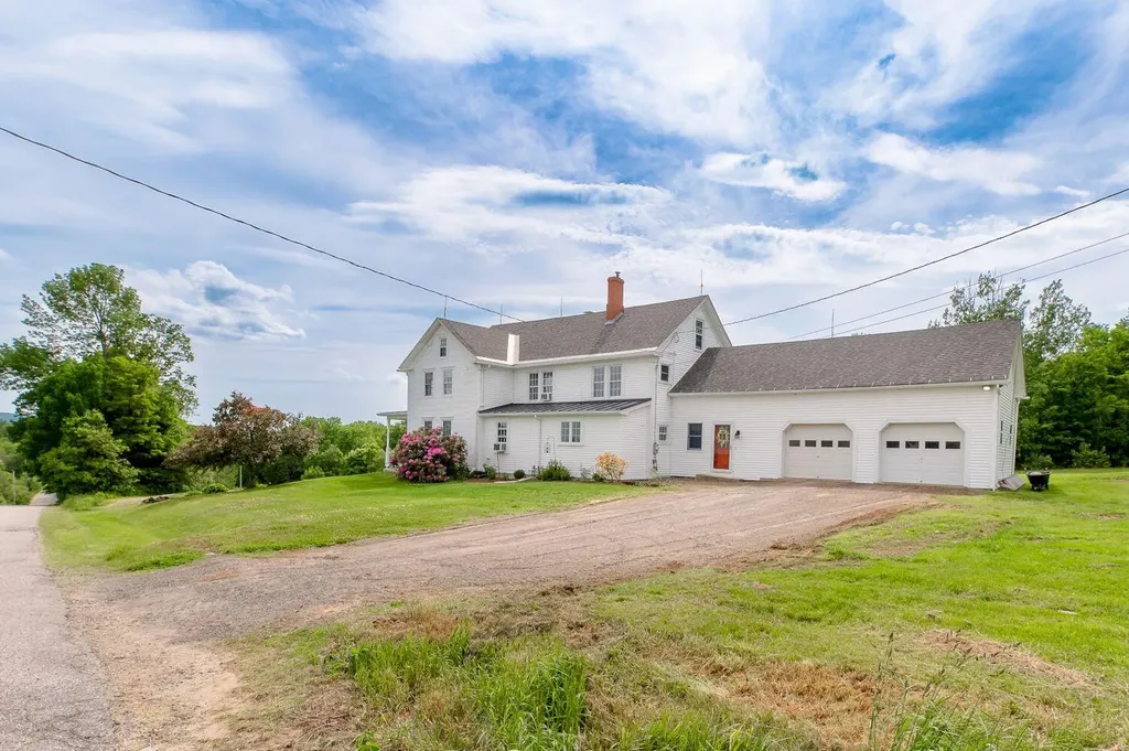 128 Pleasant Street Wilton ME 04294