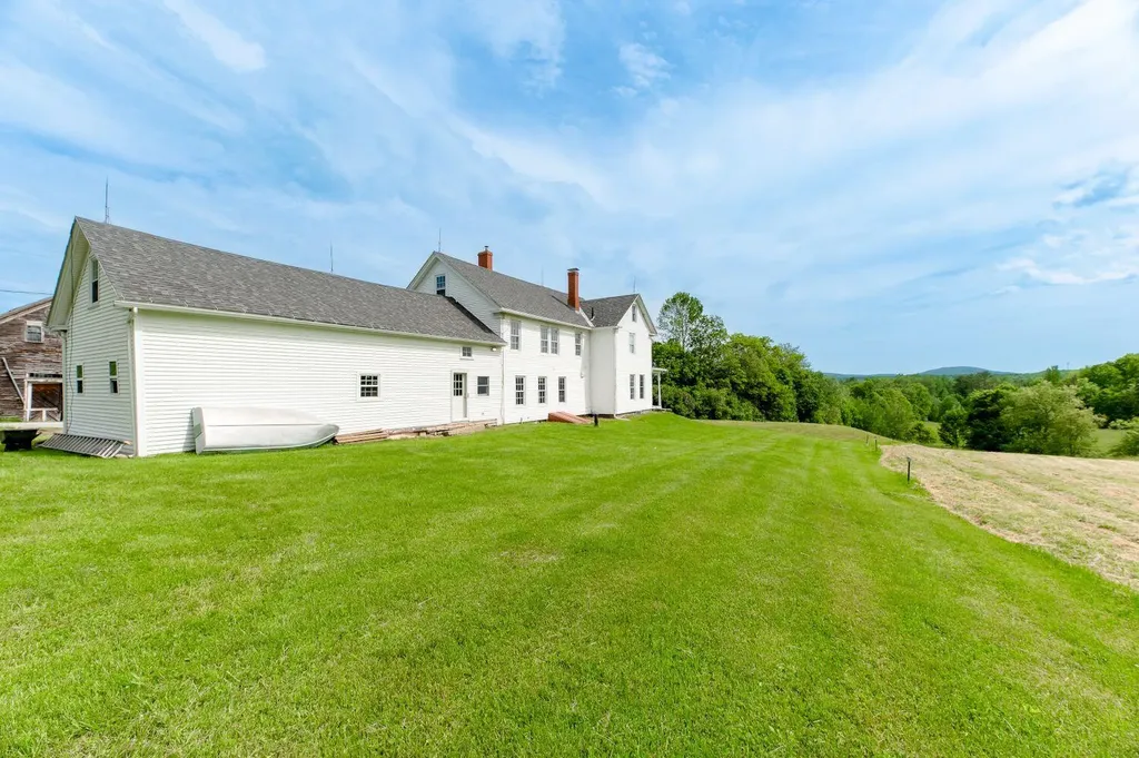 128 Pleasant Street Wilton ME 04294