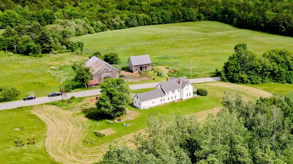 128 Pleasant Street Wilton ME 04294