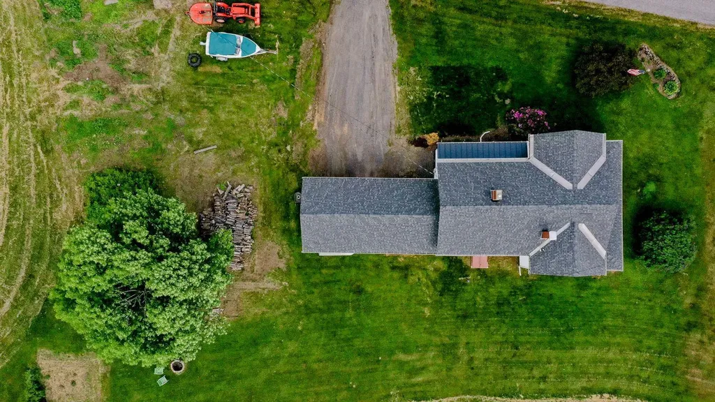 128 Pleasant Street Wilton ME 04294