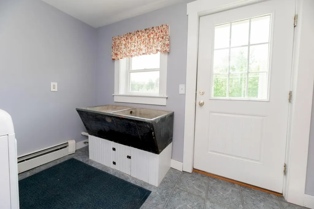 128 Pleasant Street Wilton ME 04294