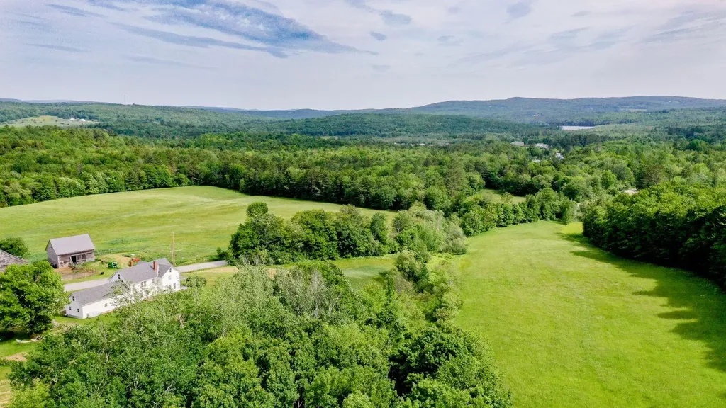 128 Pleasant Street Wilton ME 04294