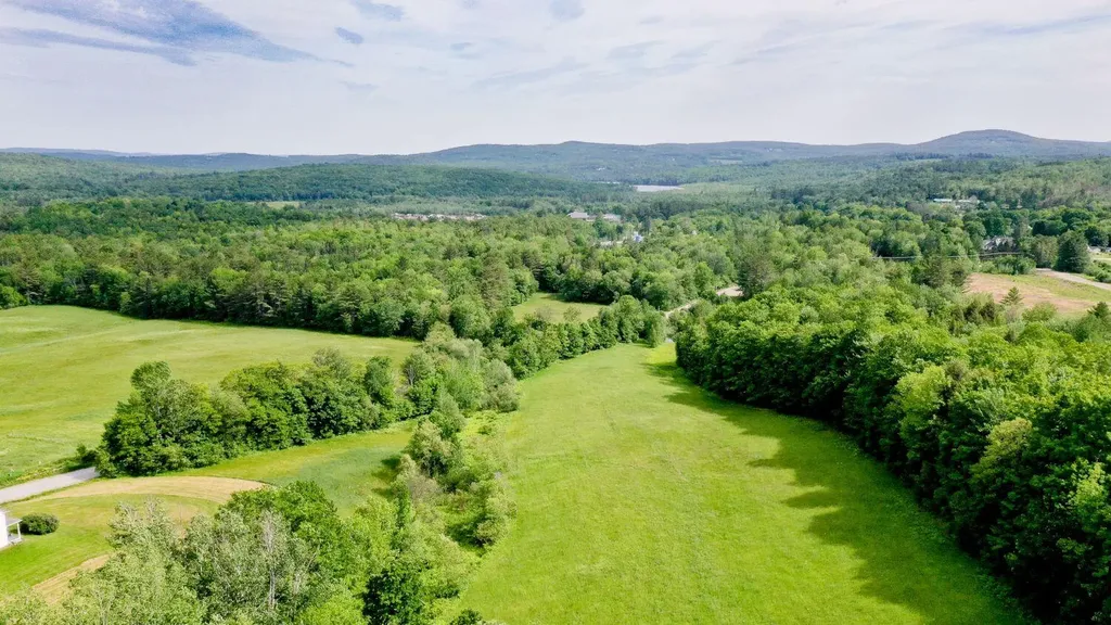 128 Pleasant Street Wilton ME 04294
