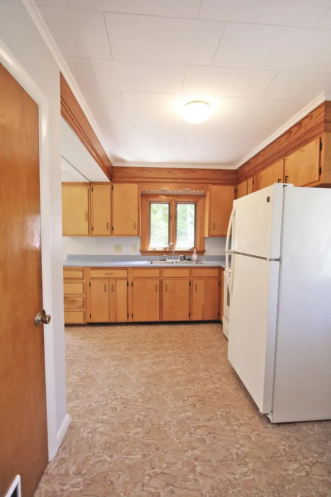 231 Birch Street Bangor ME 04401