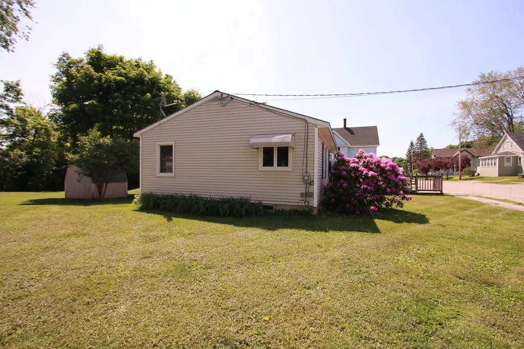 231 Birch Street Bangor ME 04401