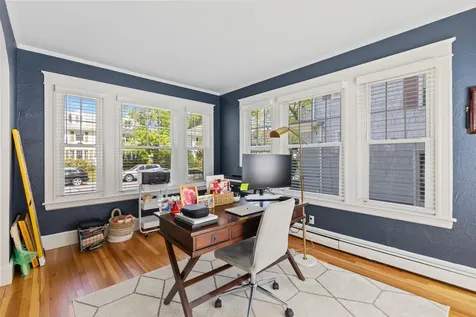 32 Sheffield Street Portland ME 04102