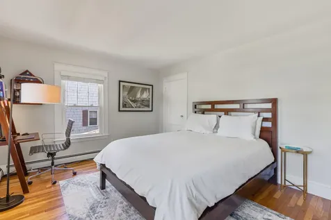 32 Sheffield Street Portland ME 04102