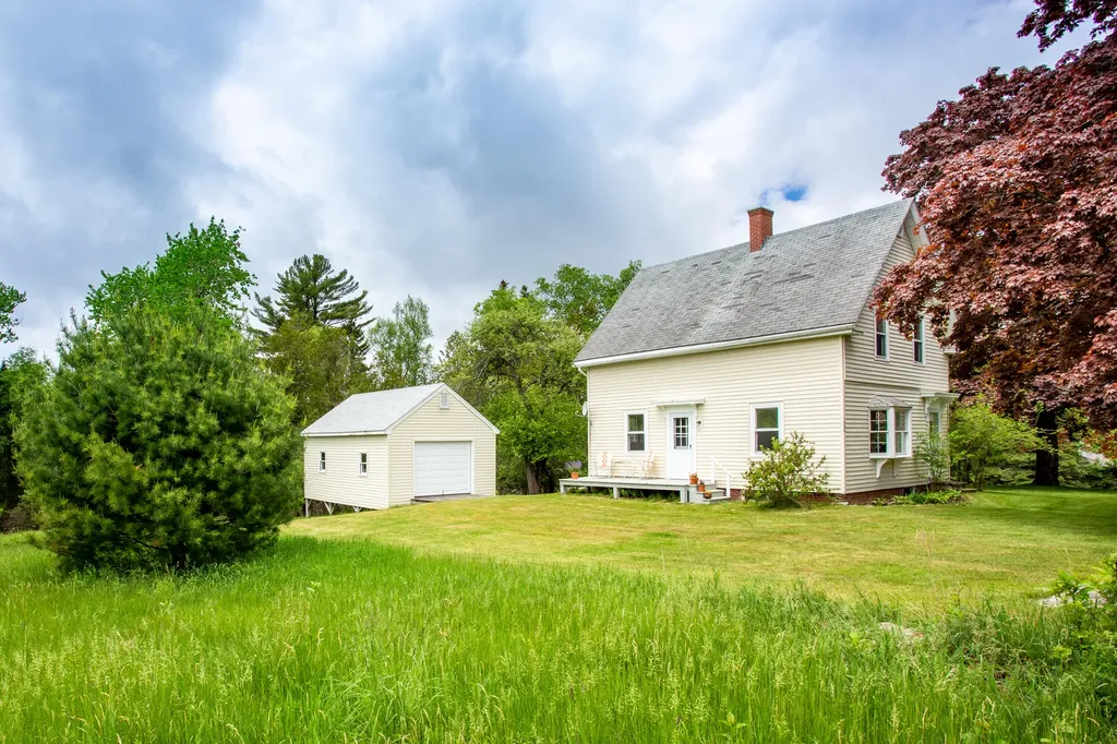 1388 Main Road Islesboro ME 04848