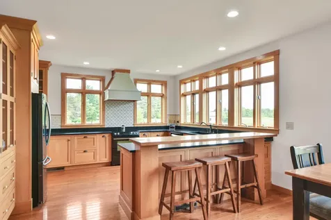 708 Webber Pond Road Vassalboro ME 04989