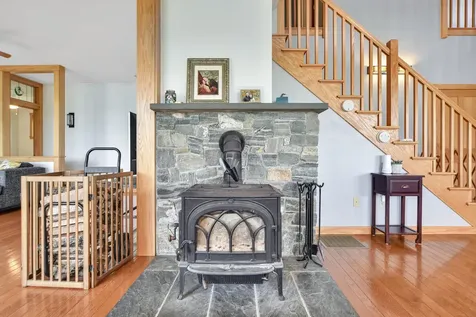 708 Webber Pond Road Vassalboro ME 04989