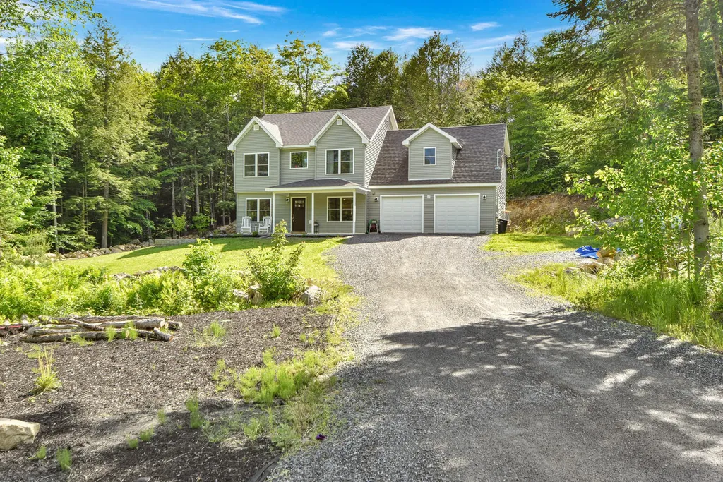 27 Marly Road West Gardiner ME 04345