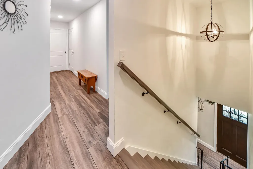 27 Marly Road West Gardiner ME 04345