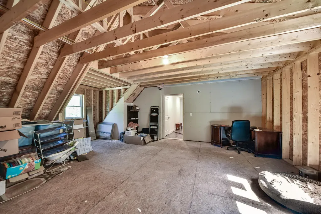 27 Marly Road West Gardiner ME 04345